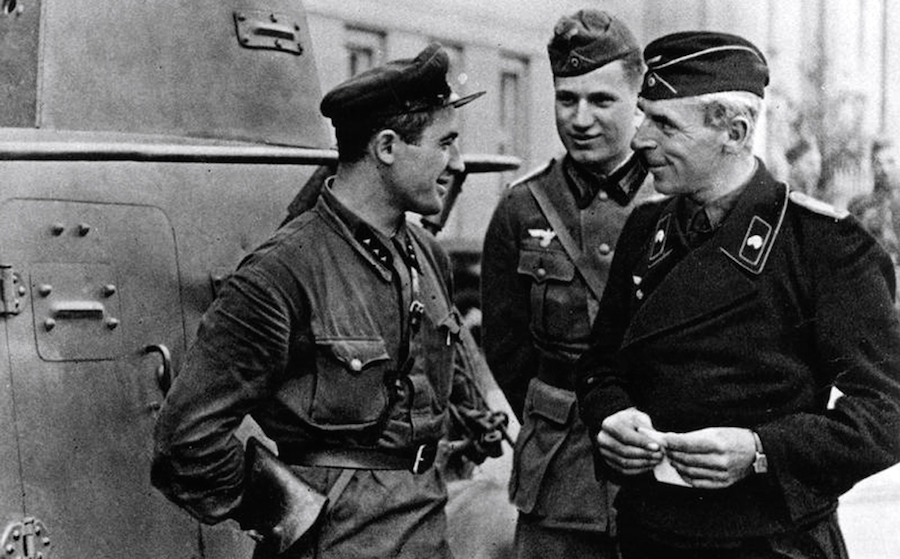 Реставраторы хреновы