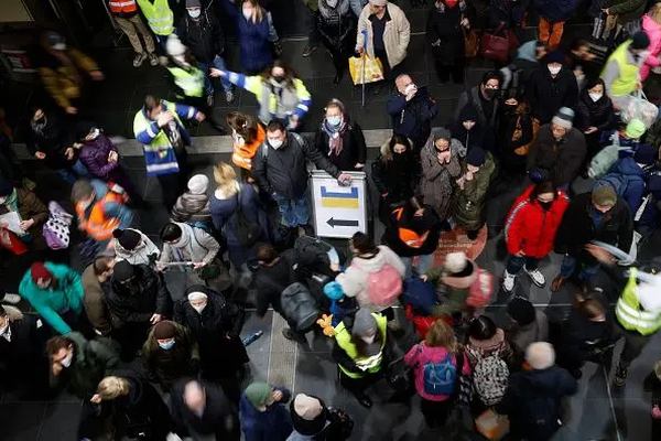 Після початку повномасштабного російського вторгнення ЄС зіштовхнувся із масовим і раптовим потоком біженців з України. Берлін, березень 2022 року