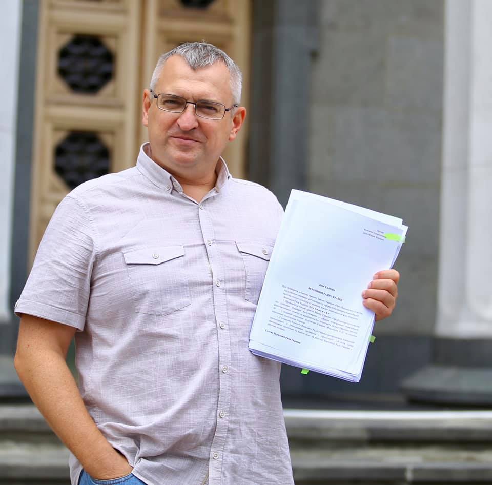 депутат Олександр Федієнко 