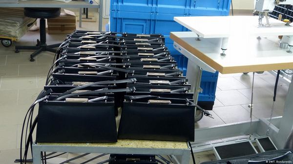 Жіночі сумки бренду Picard українського виробництва (архівне фото)