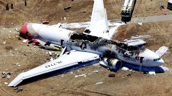 Крушение самолета Boeing в Сан-Франциско