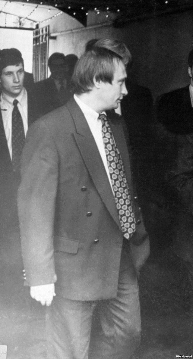 Владимир Путин в Ленинграде. Фото 1990 года