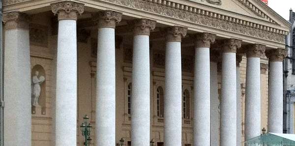 Билетная мафия в главном театре