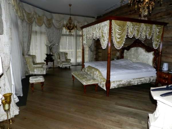 Имение Курченко