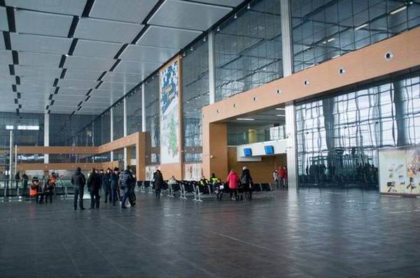  Донецкий аэропорт 