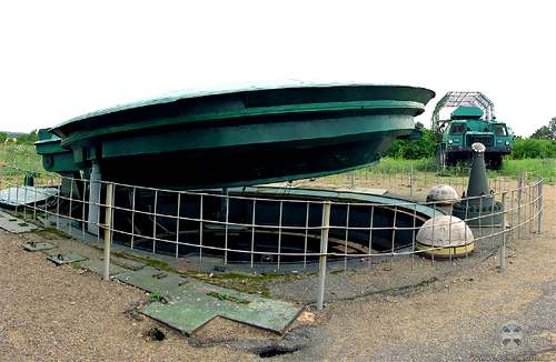 Шахтно-пусковая установка ракеты УР-100Н в музее РВСН