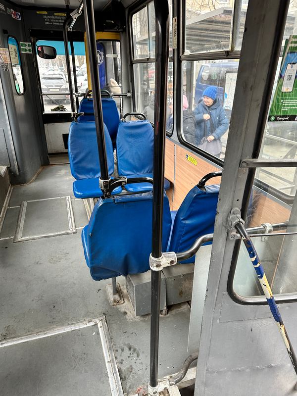 Маршрутні перевезення приватними автобусами