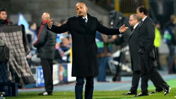 А вот мегадорогой питерский Зенит, уступил дома гостям из Милана, чем значительно усложнил свои шансы на выход из группы.