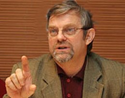 В. Небоженко: