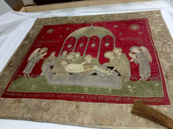 Таємниці маріупольської плащаниці