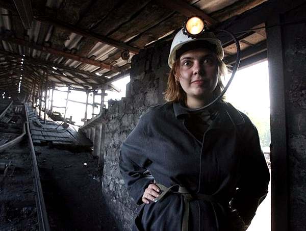 На Донбассе: Екатерина Панова не раз готовила тексты и фоторепортажи на тему шахт - и для «Корреспондента», и для Nationl Geographic. Фото Натальи Кравчук