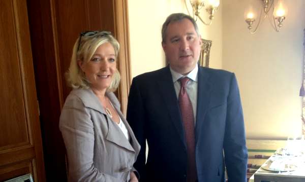 Марин Ле Пен и Дмитрий Рогозин в Москве, 2013 год