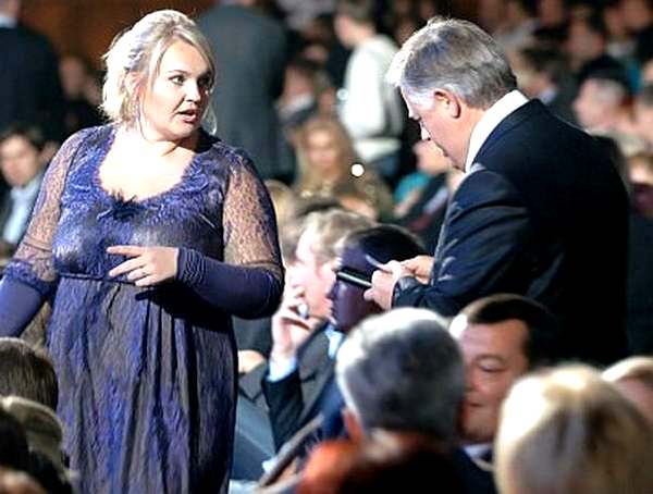 СИМОНЕНКО И ОКСАНА ВАЩЕНКО