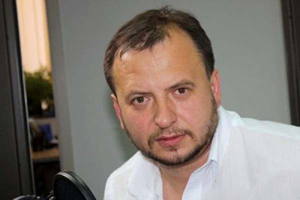 ВИКТОР УКОЛОВ (политтехнолог, в прошлом — руководитель департамента пиара и рекламы штаба БЮТ)