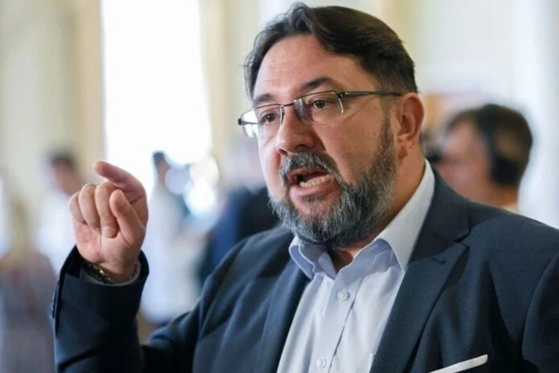 Нардеп Микита Потураєв не розуміє, які ще можуть бути претензії у НАЗК, адже раніше до закону не було зауважень з боку антикорупційних органів 